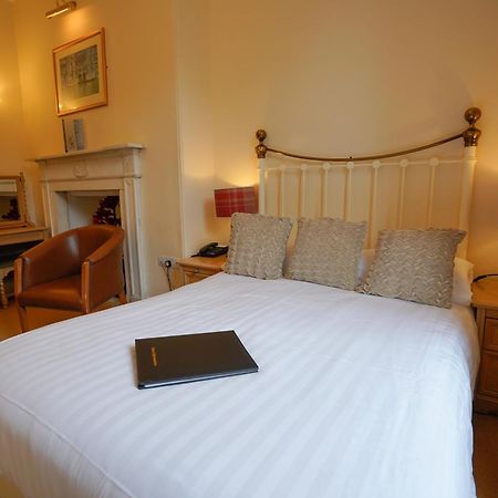 Waveney House Hotel Beccles Exteriör bild