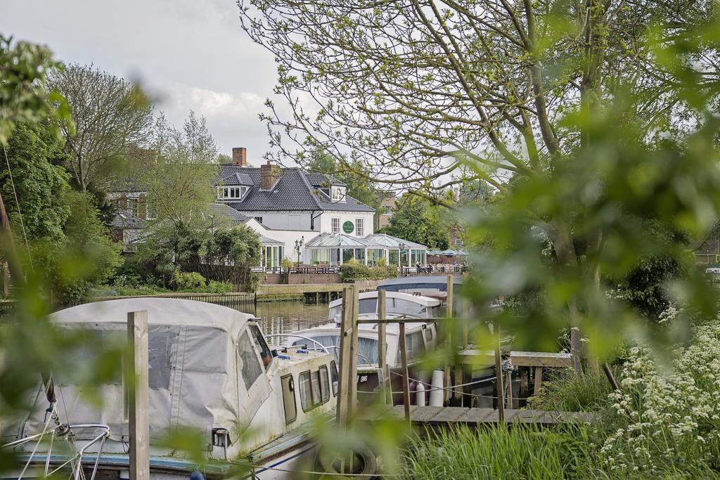 Waveney House Hotel Beccles Exteriör bild